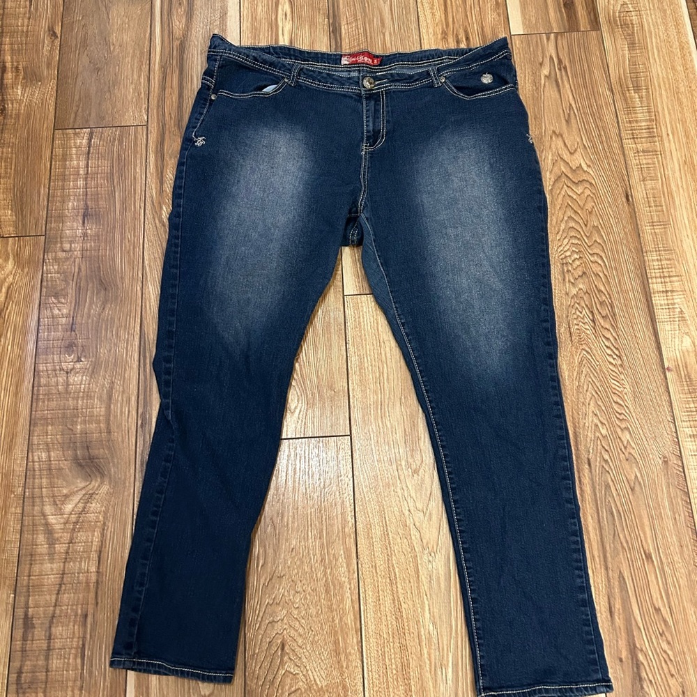 Women’s Vintage Apple Bottom Jeans